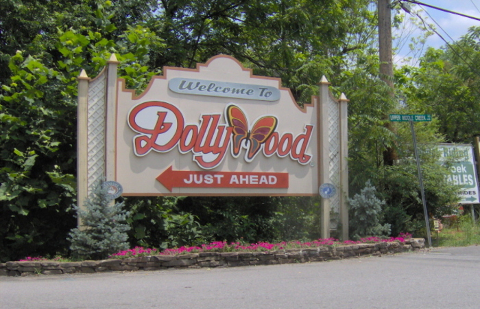 Dollywoodsign